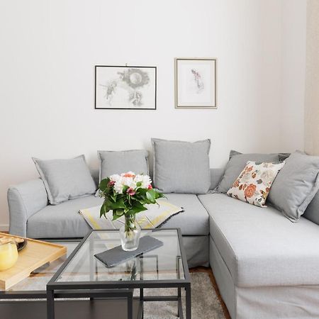Cozy Getaway In Heart Of City - J Загреб Екстериор снимка